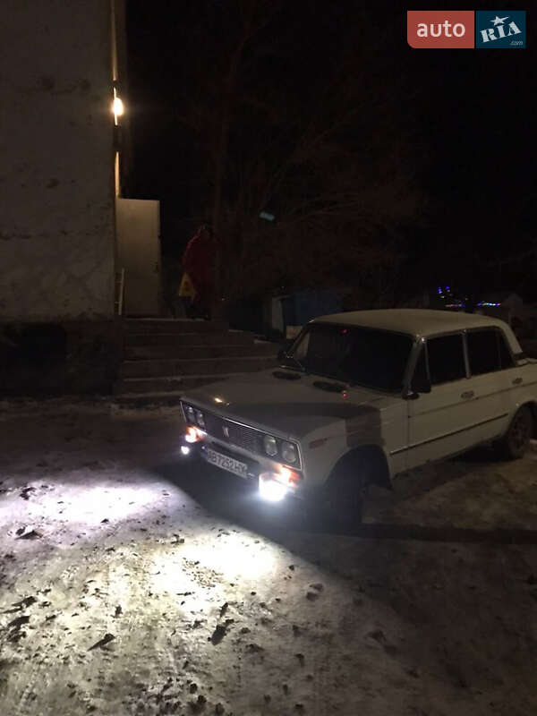 Седан ВАЗ / Lada 2106 1990 в Черновцах