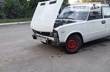 Седан ВАЗ / Lada 2106 1990 в Киеве