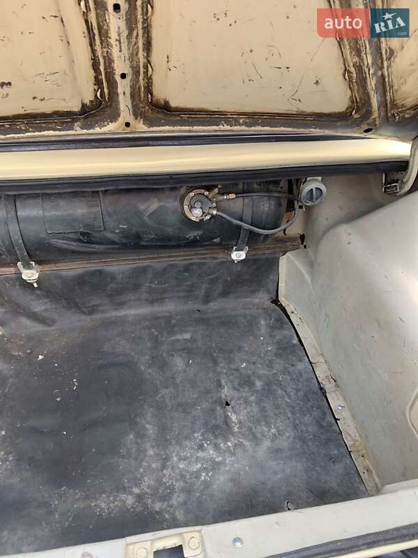 Седан ВАЗ / Lada 2106 1988 в Запоріжжі