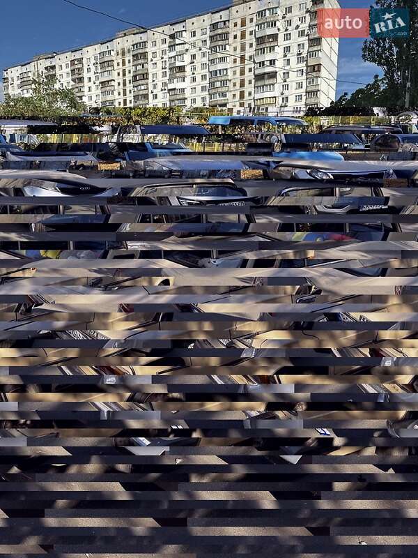 Седан ВАЗ / Lada 2106 1987 в Киеве