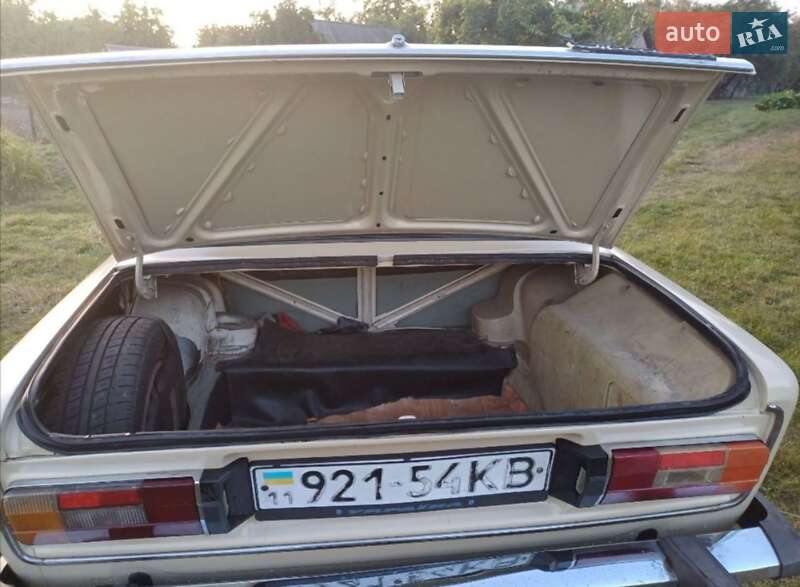 Седан ВАЗ / Lada 2106 1991 в Рені