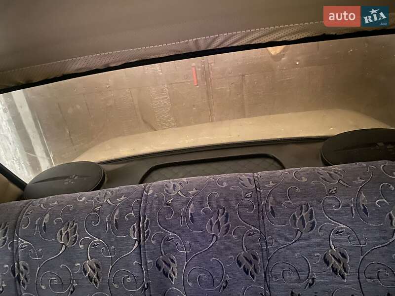 Седан ВАЗ / Lada 2106 1988 в Терновке фото 10 Седан ВАЗ / Lada 2106 1988 в Терновке