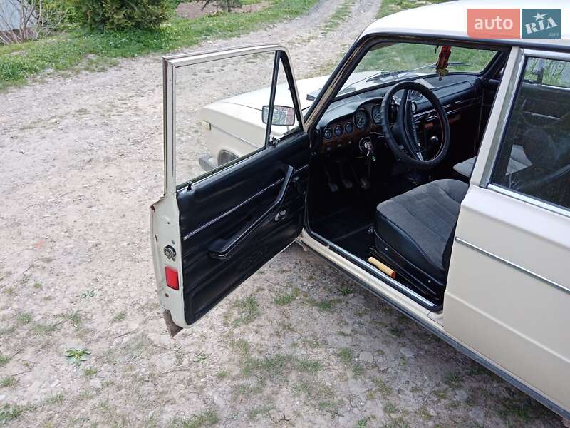 Седан ВАЗ / Lada 2106 1990 в Старом Самборе