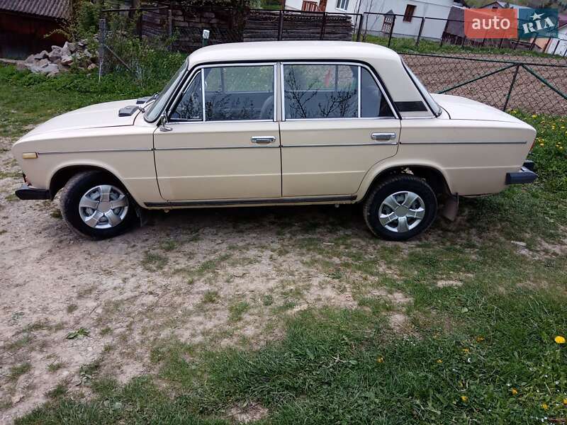 Седан ВАЗ / Lada 2106 1990 в Старом Самборе