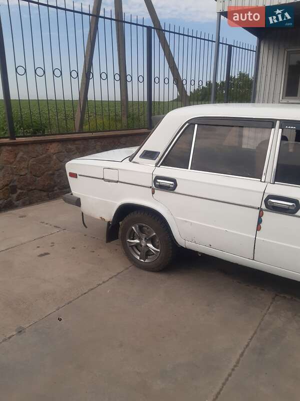 Седан ВАЗ / Lada 2106 1985 в Первомайске