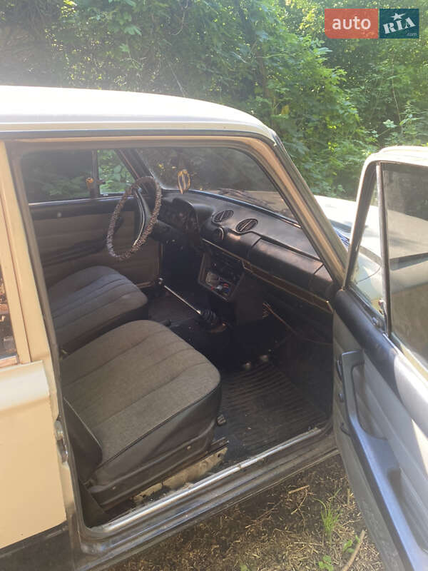 Седан ВАЗ / Lada 2106 1992 в Змиеве