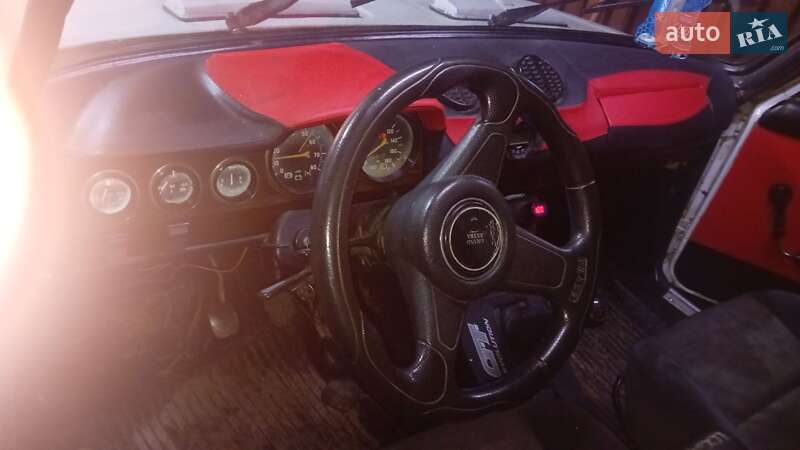 Седан ВАЗ / Lada 2106 1986 в Львове