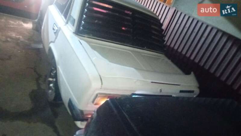 Седан ВАЗ / Lada 2106 1986 в Львове