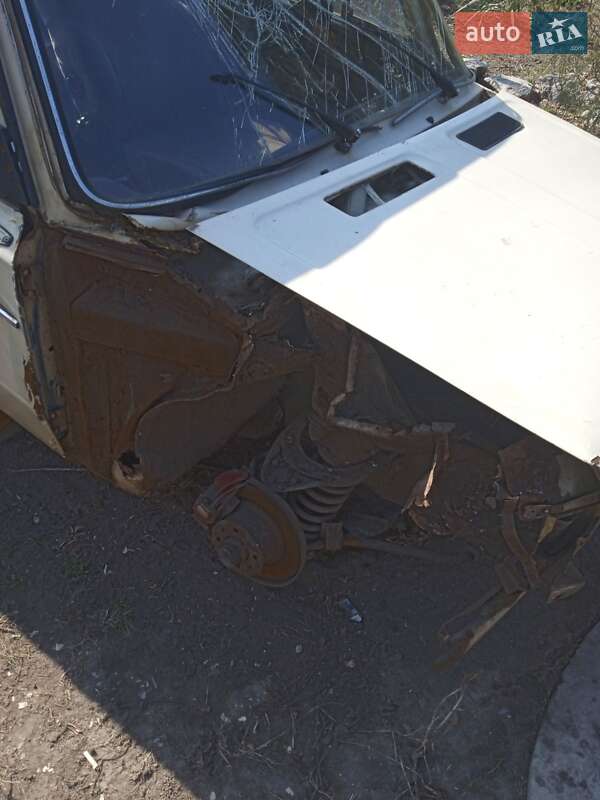 Седан ВАЗ / Lada 2106 1985 в Золотоноше