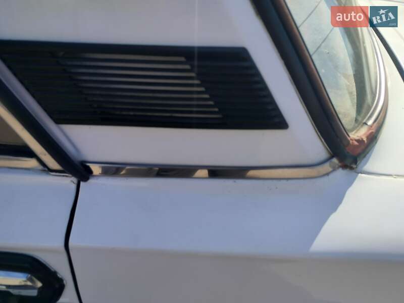 Седан ВАЗ / Lada 2106 1993 в Коростене