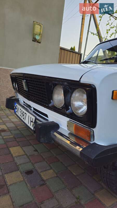 Седан ВАЗ / Lada 2106 1988 в Корце