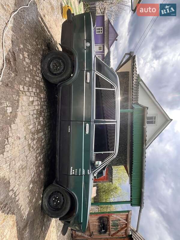 Седан ВАЗ / Lada 2106 1977 в Надворной