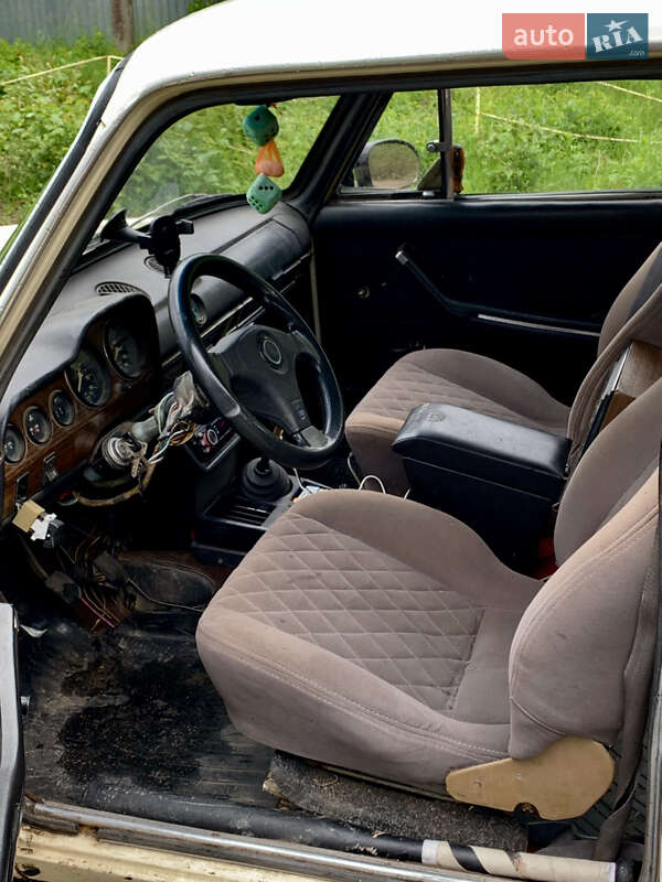 Седан ВАЗ / Lada 2106 1984 в Брусилові