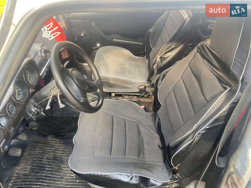 Седан ВАЗ / Lada 2106 1986 в Могилев-Подольске