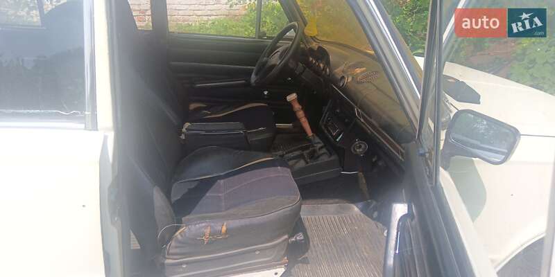 Седан ВАЗ / Lada 2106 1987 в Ромнах