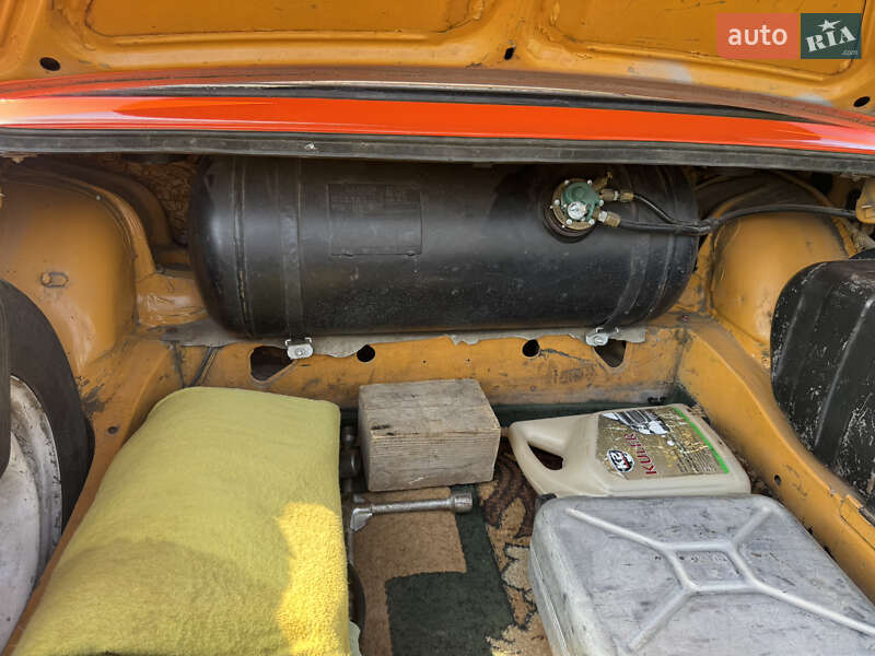 Седан ВАЗ / Lada 2106 1984 в Запорожье
