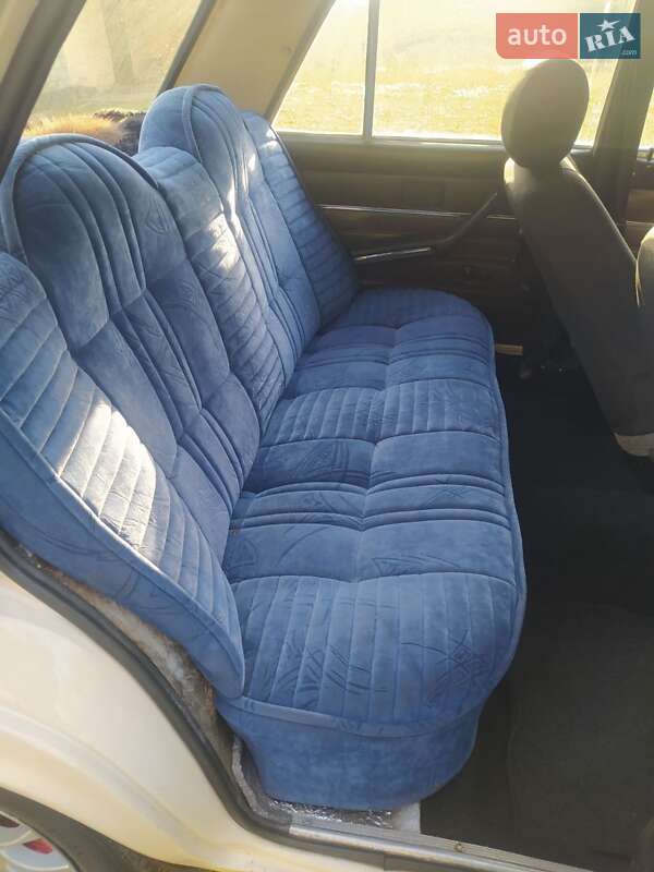 Седан ВАЗ / Lada 2106 1990 в Житомире