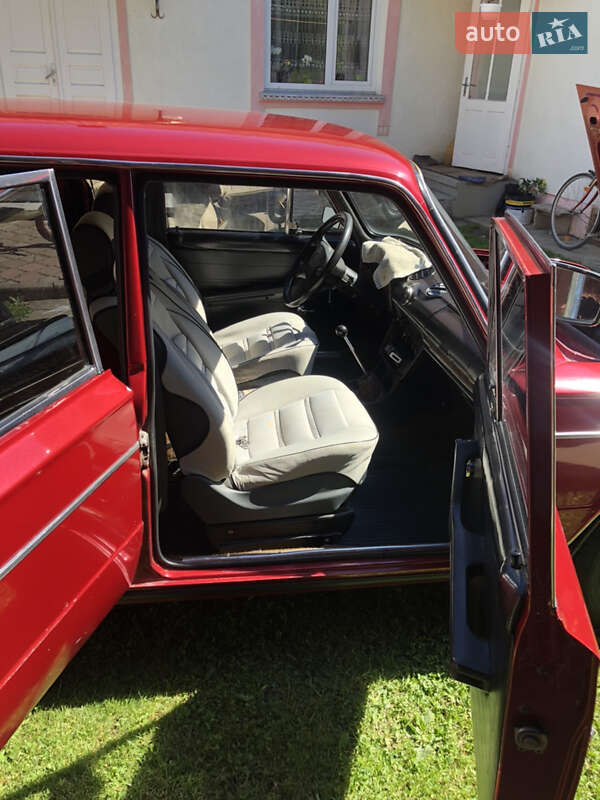 Седан ВАЗ / Lada 2106 1985 в Черновцах