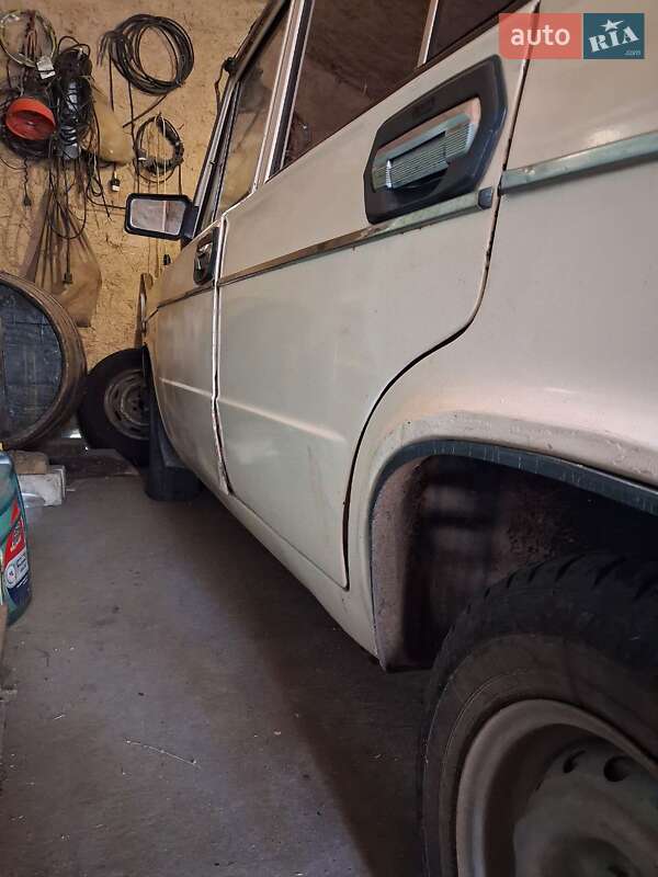 Седан ВАЗ / Lada 2106 1985 в Березовке фото 9 Седан ВАЗ / Lada 2106 1985 в Березовке