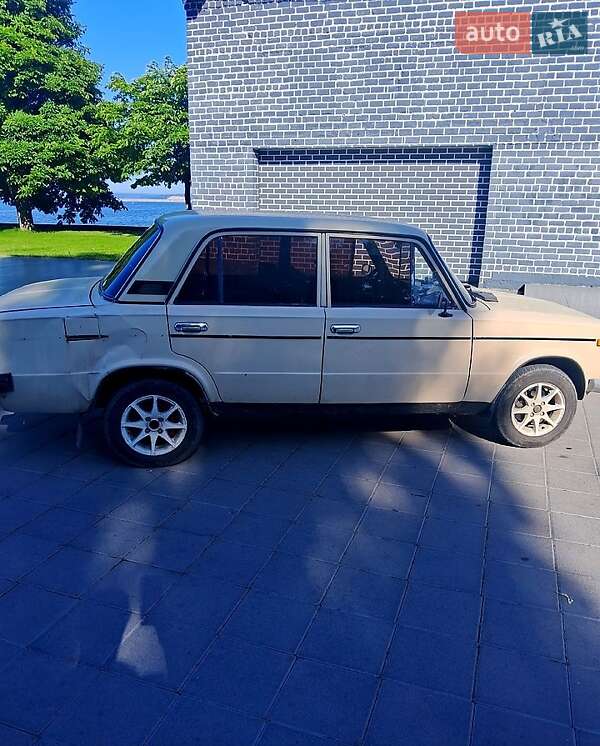 Седан ВАЗ / Lada 2106 1988 в Кременчуге фото 3 Седан ВАЗ / Lada 2106 1988 в Кременчуге
