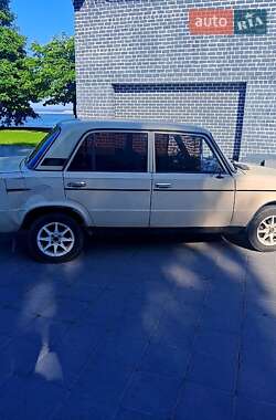 Седан ВАЗ 2106 1988 в  фото 3 Седан ВАЗ 2106 1988 в