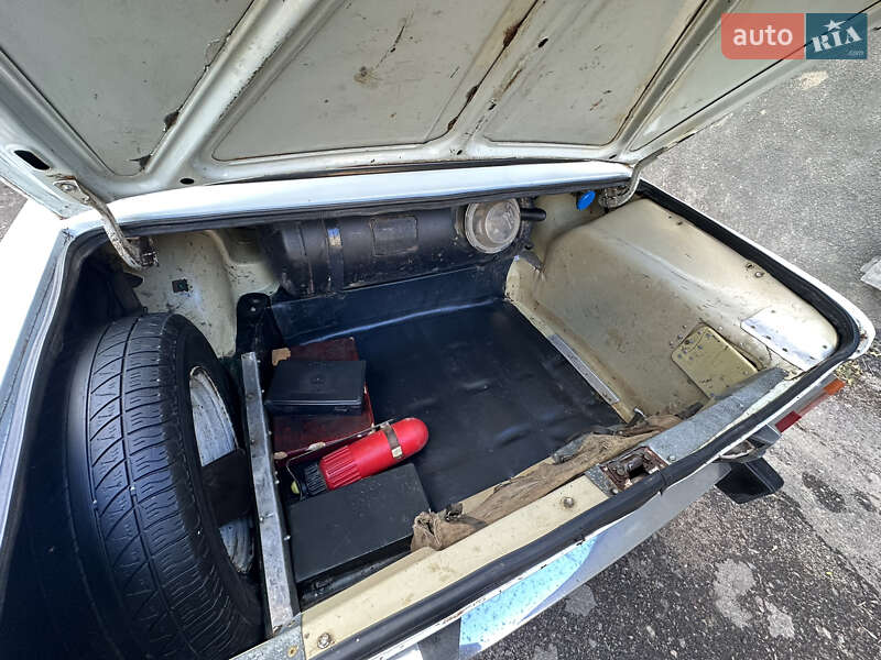 Седан ВАЗ / Lada 2106 1988 в Николаеве