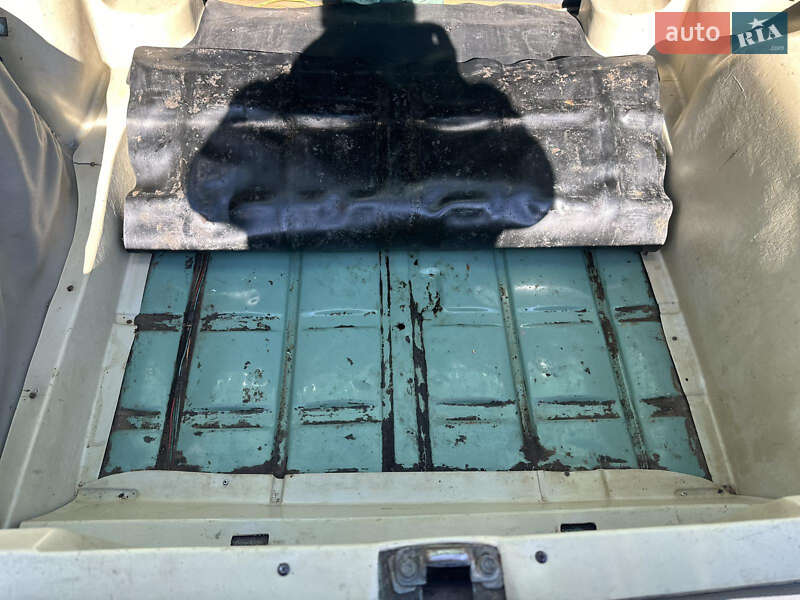 Седан ВАЗ / Lada 2106 1989 в Львове фото 5 Седан ВАЗ / Lada 2106 1989 в Львове