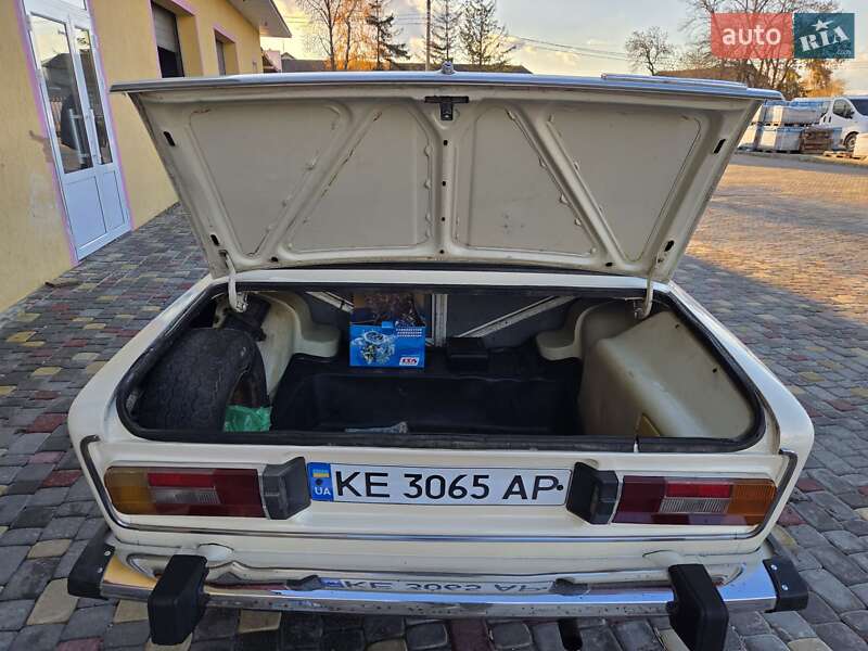 Седан ВАЗ / Lada 2106 1988 в Краснограде фото 25 Седан ВАЗ / Lada 2106 1988 в Краснограде