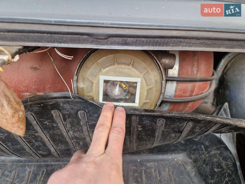 Седан ВАЗ / Lada 2106 1982 в Ромнах фото 20 Седан ВАЗ / Lada 2106 1982 в Ромнах