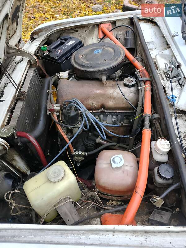 Седан ВАЗ / Lada 2106 2001 в Днепре