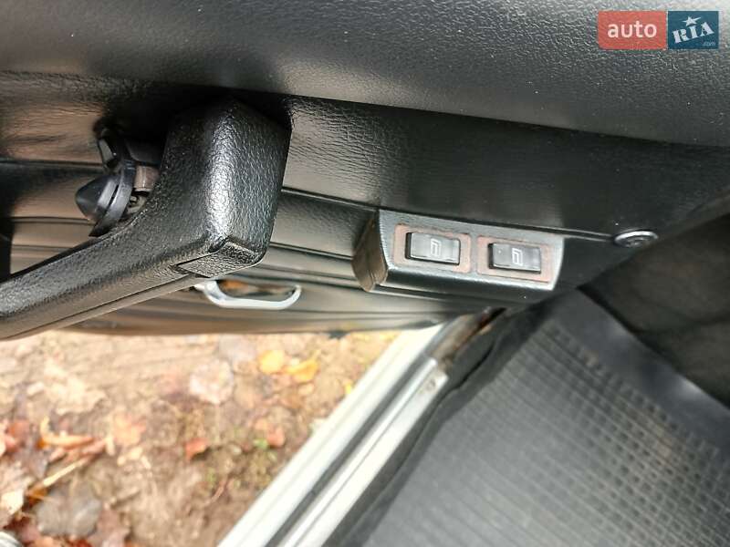 Седан ВАЗ / Lada 2106 2001 в Днепре