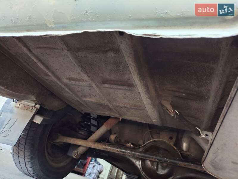 Седан ВАЗ / Lada 2106 1989 в Каменском фото 18 Седан ВАЗ / Lada 2106 1989 в Каменском