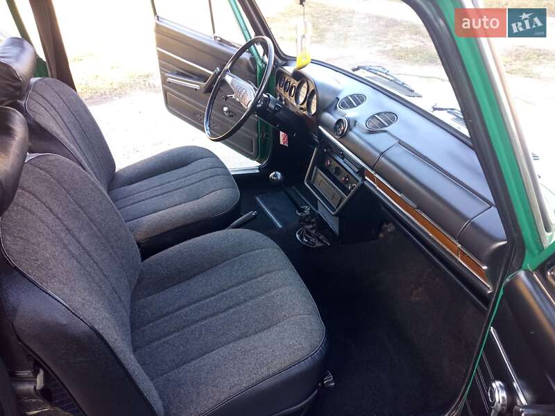 Седан ВАЗ / Lada 2106 1988 в Костополе