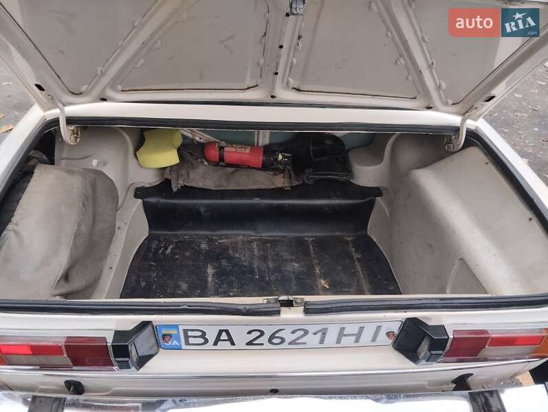 Седан ВАЗ / Lada 2106 1991 в Гайвороне фото 4 Седан ВАЗ / Lada 2106 1991 в Гайвороне