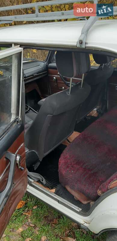 Седан ВАЗ / Lada 2106 1985 в Верхнеднепровске