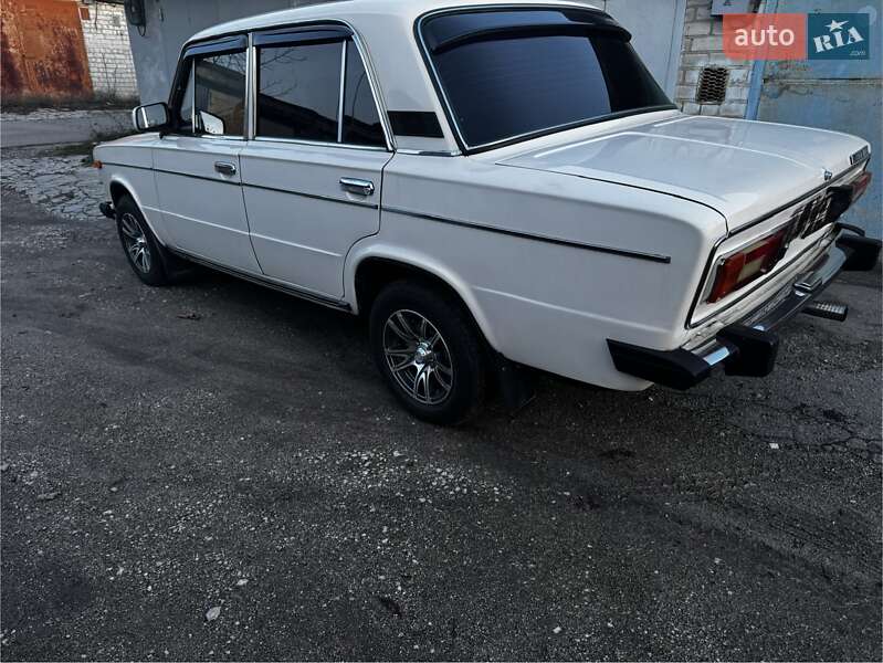 Седан ВАЗ / Lada 2106 1988 в Запоріжжі