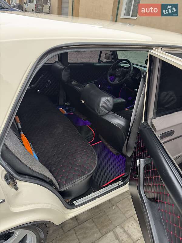 Седан ВАЗ / Lada 2106 1988 в Тернополе фото 35 Седан ВАЗ / Lada 2106 1988 в Тернополе