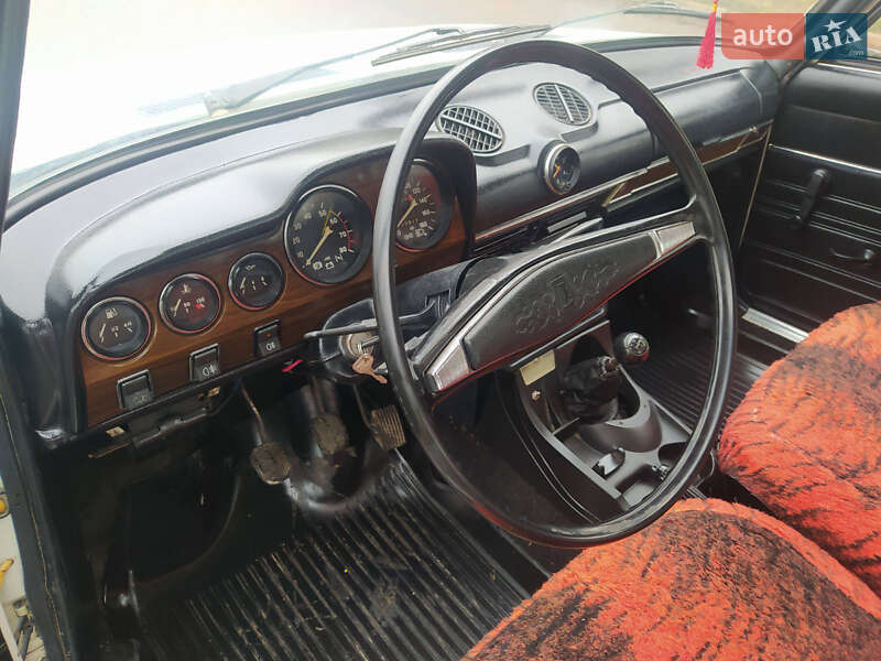 Седан ВАЗ / Lada 2106 1990 в Ровно