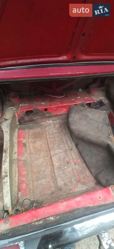 Седан ВАЗ / Lada 2106 1985 в Славуте