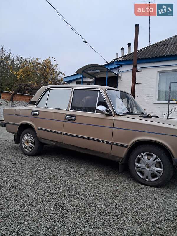 Седан ВАЗ / Lada 2106 1988 в Гадяче