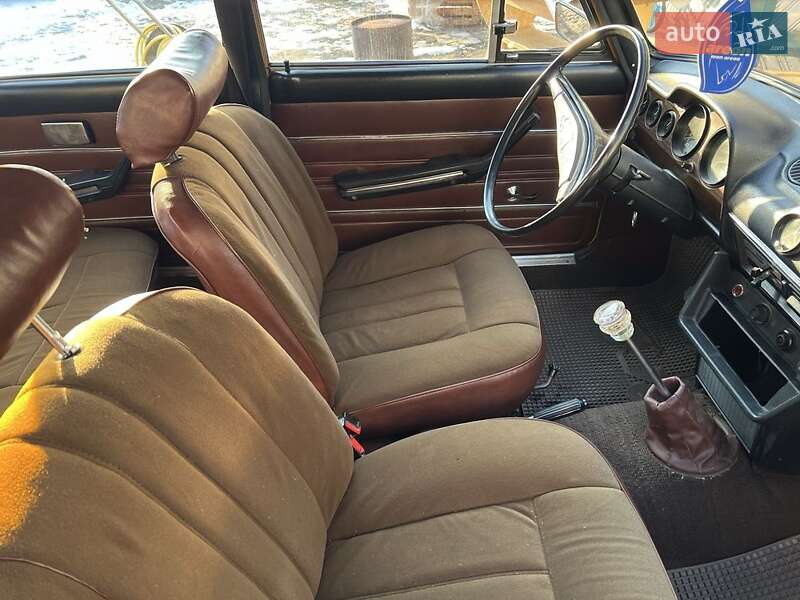 Седан ВАЗ / Lada 2106 1983 в Ровно фото 7 Седан ВАЗ / Lada 2106 1983 в Ровно