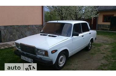 Седан ВАЗ / Lada 2107 1984 в Ивано-Франковске