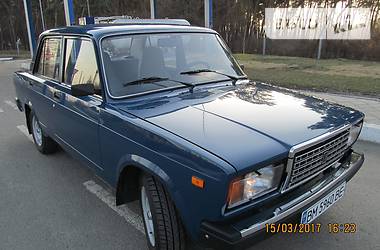 Седан ВАЗ / Lada 2107 2010 в Тростянце