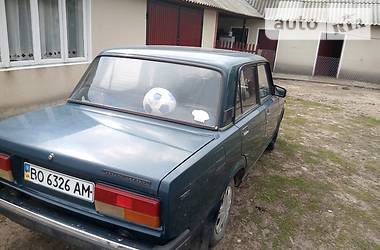 Седан ВАЗ / Lada 2107 2003 в Залещиках