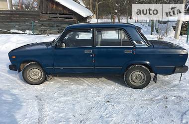 Седан ВАЗ / Lada 2107 2002 в Дрогобыче