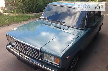 Седан ВАЗ / Lada 2107 2005 в Ямполе