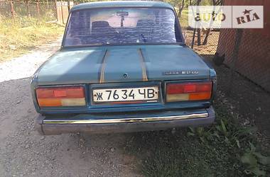 Седан ВАЗ / Lada 2107 1987 в Косове