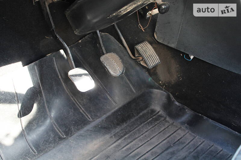 Седан ВАЗ / Lada 2107 2006 в Кременчуці фото 19 Седан ВАЗ / Lada 2107 2006 в Кременчуці