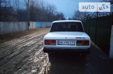 Седан ВАЗ / Lada 2107 1990 в Немирове