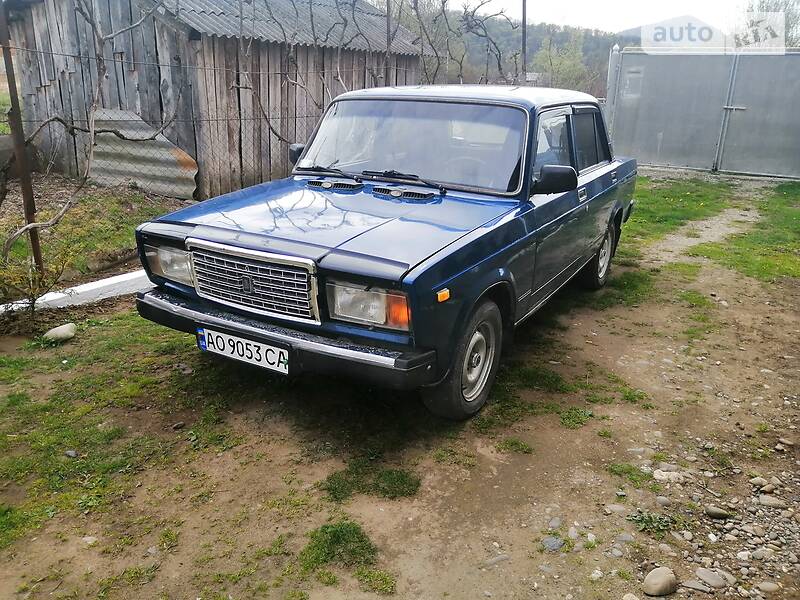 Седан ВАЗ / Lada 2107 2008 в Хусте